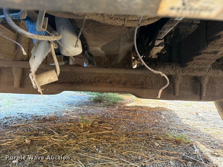 image for item FP4036 1996 Ford LTL9000 dump truck