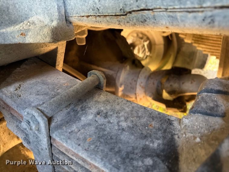 image for item FP4036 1996 Ford LTL9000 dump truck