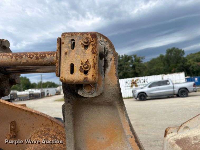 image for item FP4037 Caterpillar 966D wheel loader