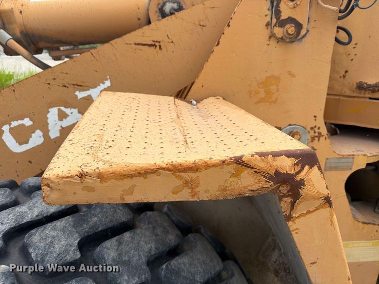 image for item FP4037 Caterpillar 966D wheel loader