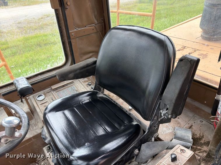 image for item FP4037 Caterpillar 966D wheel loader