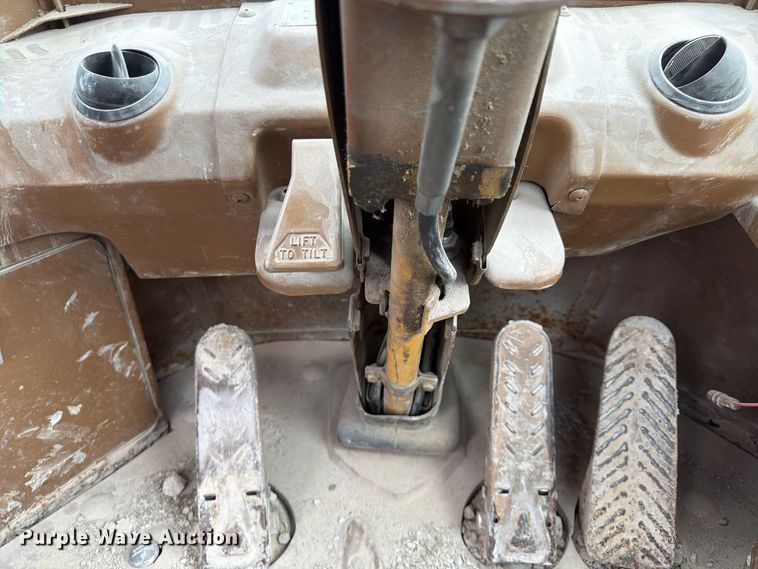 image for item FP4037 Caterpillar 966D wheel loader