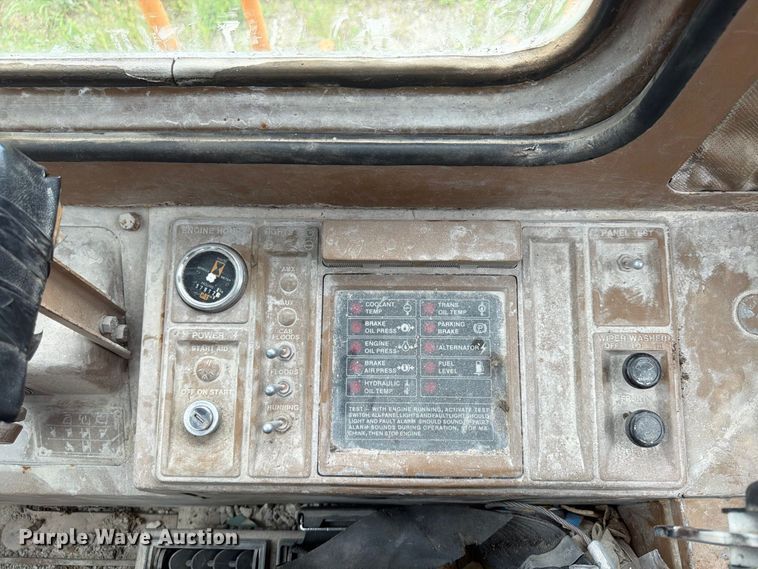 image for item FP4037 Caterpillar 966D wheel loader