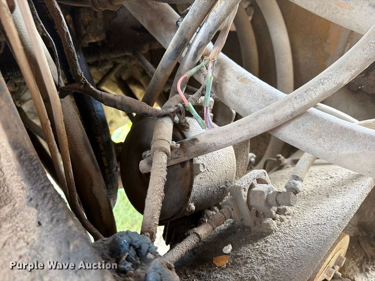 image for item FP4037 Caterpillar 966D wheel loader