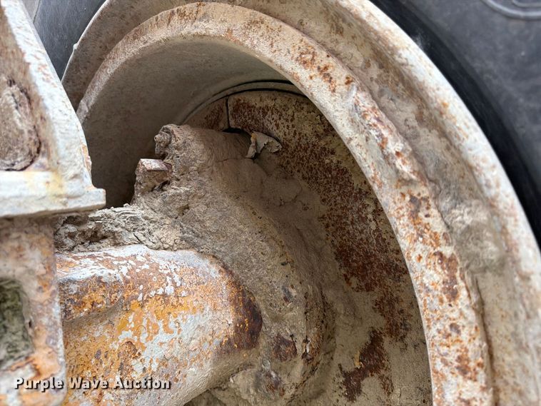 image for item FP4037 Caterpillar 966D wheel loader