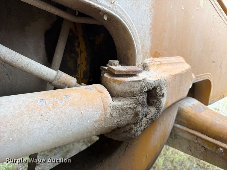 image for item FP4037 Caterpillar 966D wheel loader