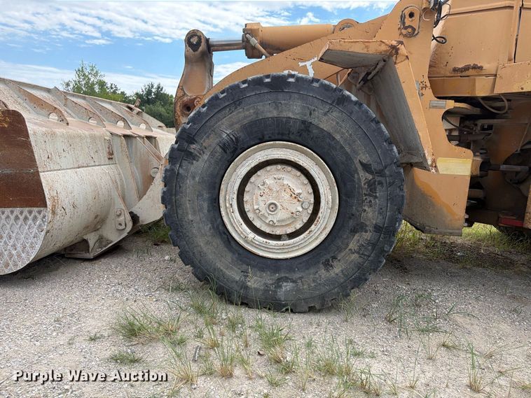 image for item FP4037 Caterpillar 966D wheel loader