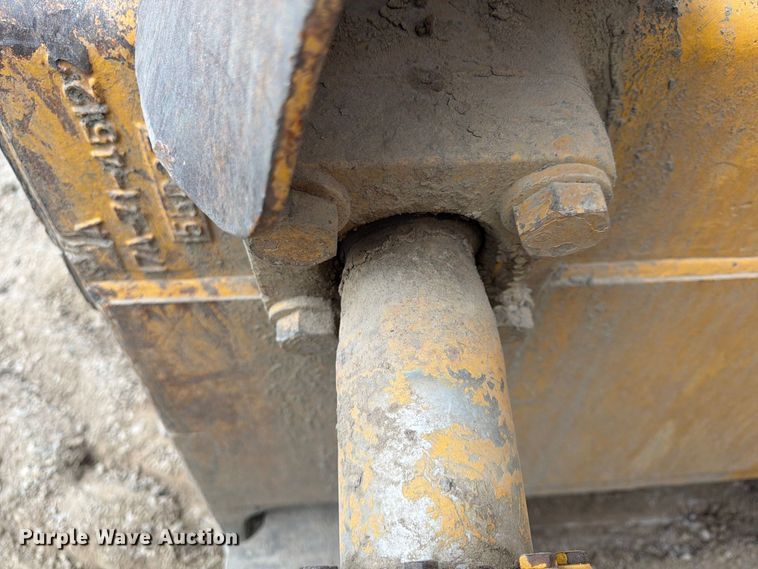 image for item FP4038 2016 Komatsu D155AXI-8 dozer
