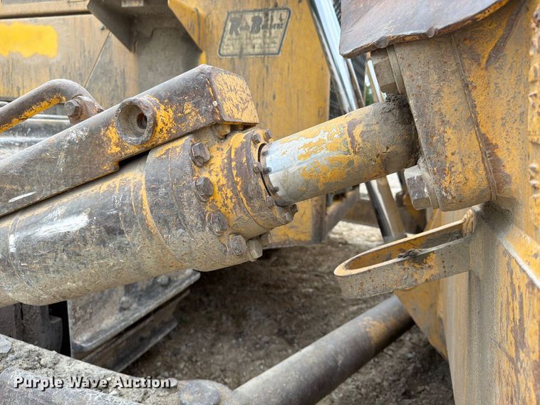 image for item FP4038 2016 Komatsu D155AXI-8 dozer
