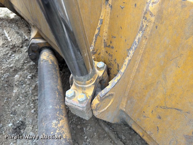 image for item FP4038 2016 Komatsu D155AXI-8 dozer