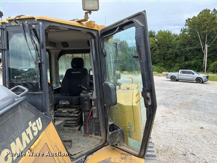 image for item FP4038 2016 Komatsu D155AXI-8 dozer