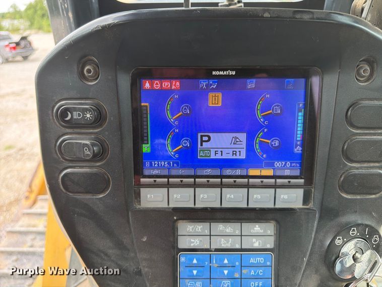 image for item FP4038 2016 Komatsu D155AXI-8 dozer