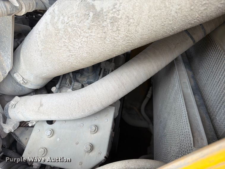 image for item FP4038 2016 Komatsu D155AXI-8 dozer