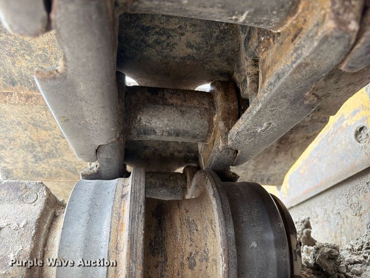 image for item FP4038 2016 Komatsu D155AXI-8 dozer