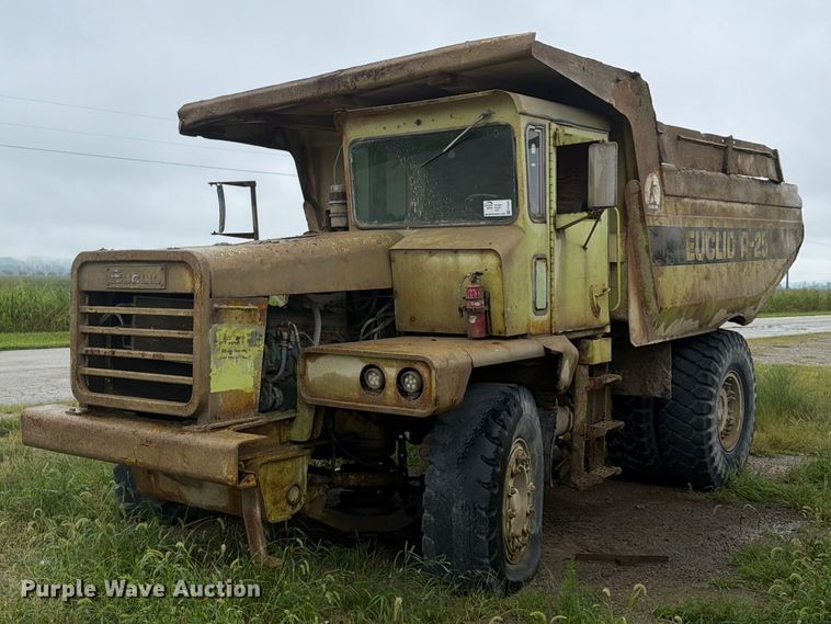 1978 Euclid R25 haul truck