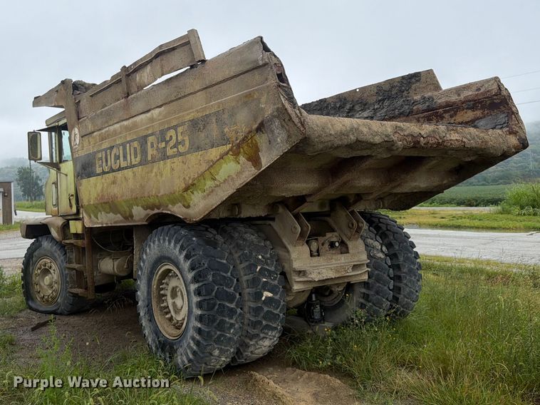 image for item FP4040 1978 Euclid R25 haul truck