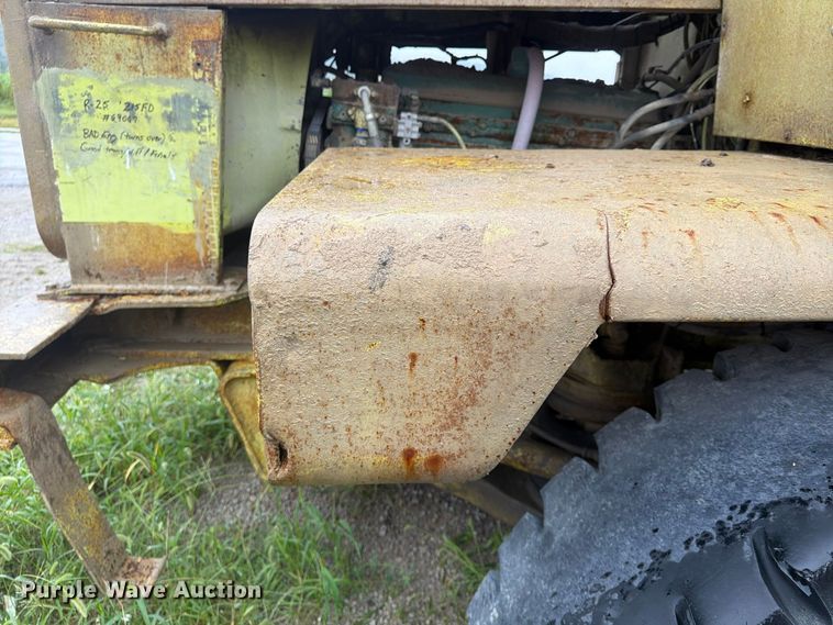 image for item FP4040 1978 Euclid R25 haul truck