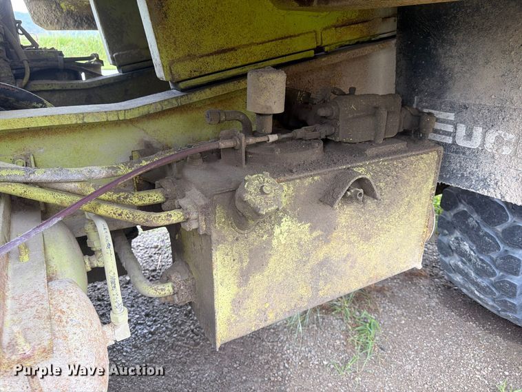 image for item FP4040 1978 Euclid R25 haul truck