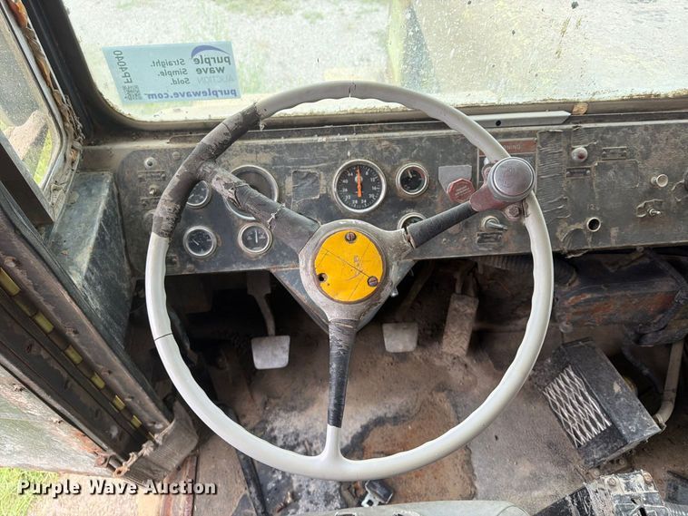 image for item FP4040 1978 Euclid R25 haul truck