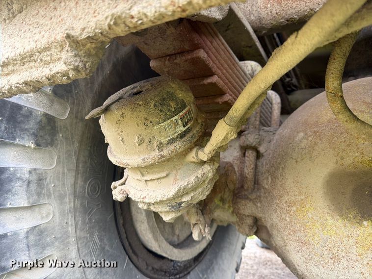 image for item FP4040 1978 Euclid R25 haul truck