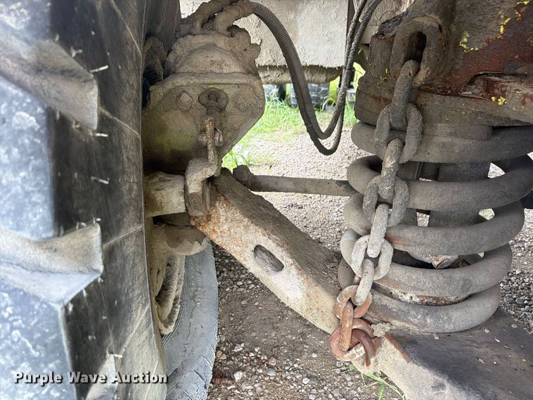 image for item FP4040 1978 Euclid R25 haul truck
