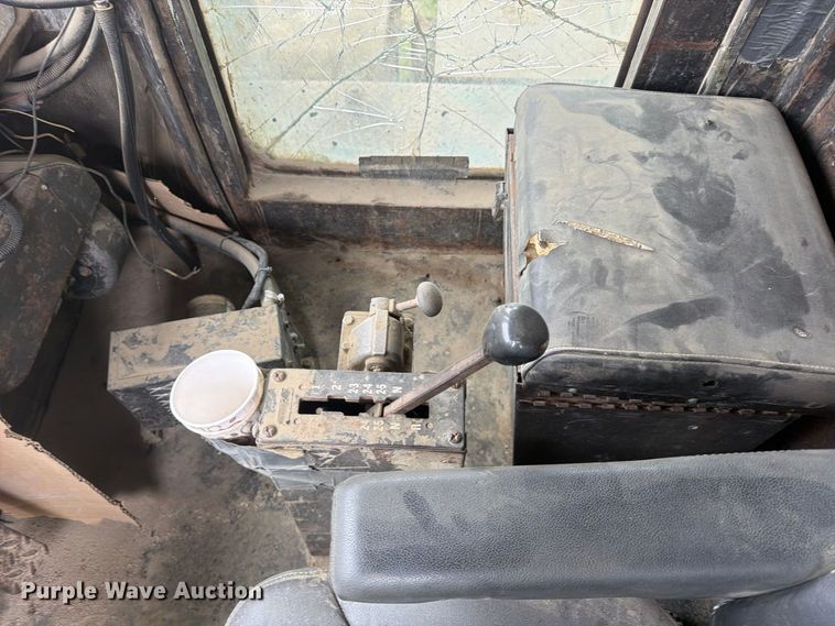 image for item FP4041 1999 Euclid R25 215FD haul truck