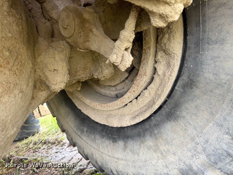 image for item FP4041 1999 Euclid R25 215FD haul truck