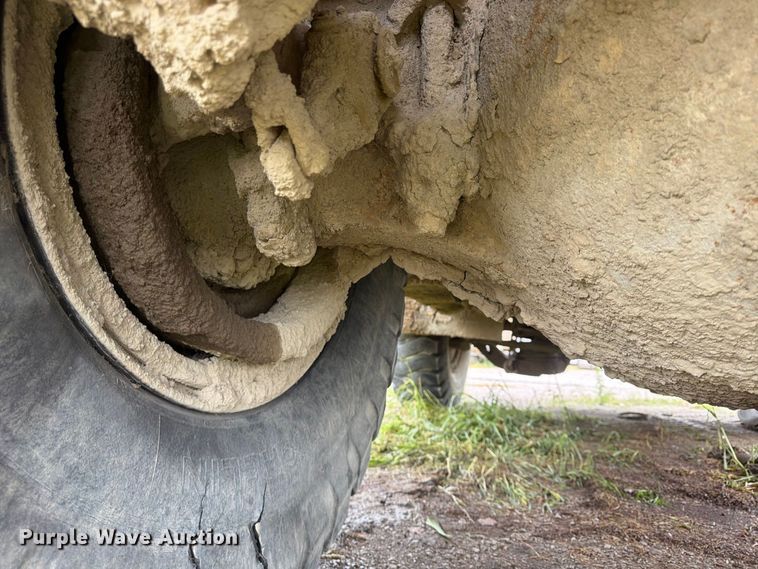 image for item FP4041 1999 Euclid R25 215FD haul truck