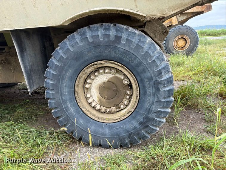 image for item FP4041 1999 Euclid R25 215FD haul truck