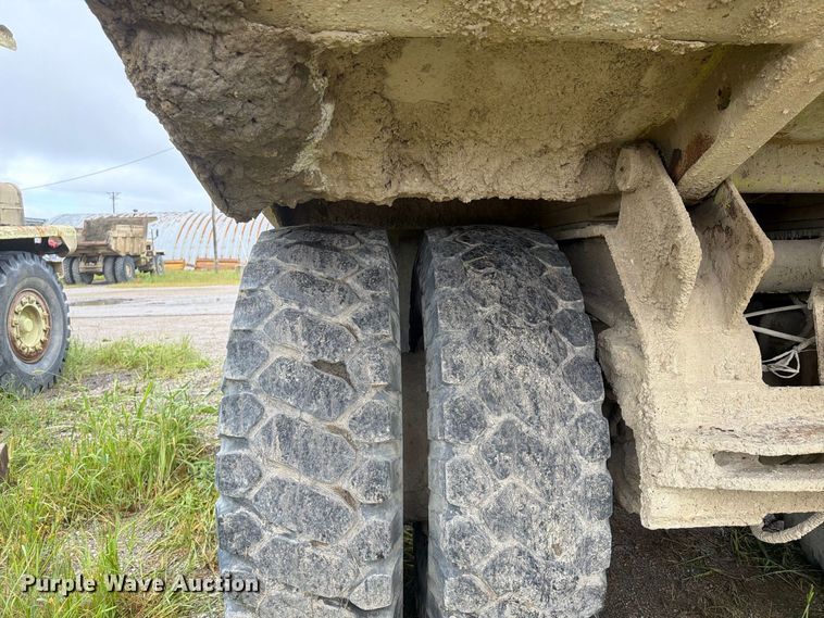 image for item FP4041 1999 Euclid R25 215FD haul truck