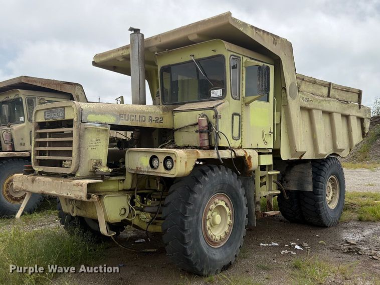 Euclid R22 haul truck