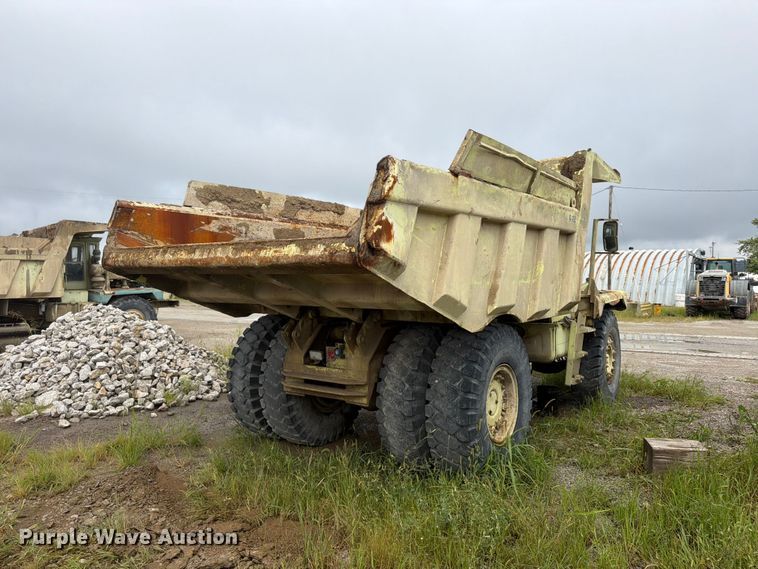 image for item FP4042 Euclid R22 haul truck