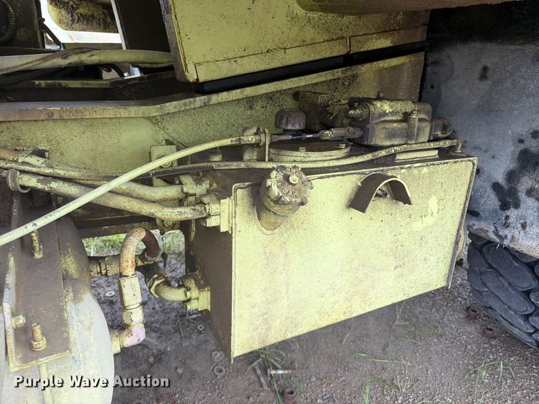 image for item FP4042 Euclid R22 haul truck
