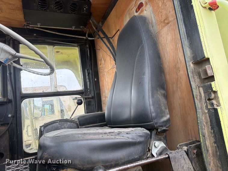 image for item FP4042 Euclid R22 haul truck