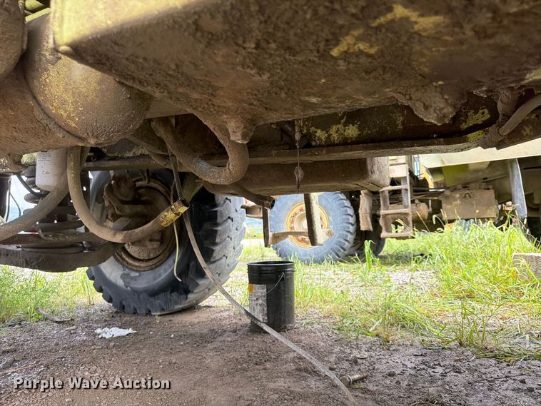 image for item FP4042 Euclid R22 haul truck