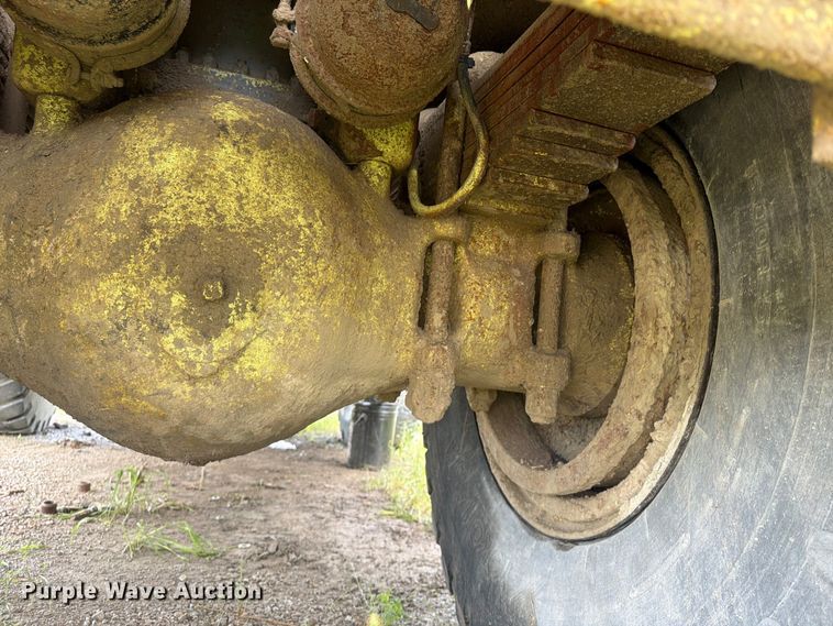 image for item FP4042 Euclid R22 haul truck