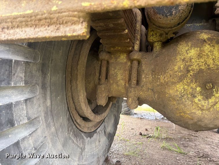 image for item FP4042 Euclid R22 haul truck