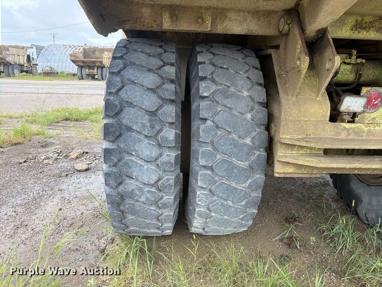 image for item FP4042 Euclid R22 haul truck