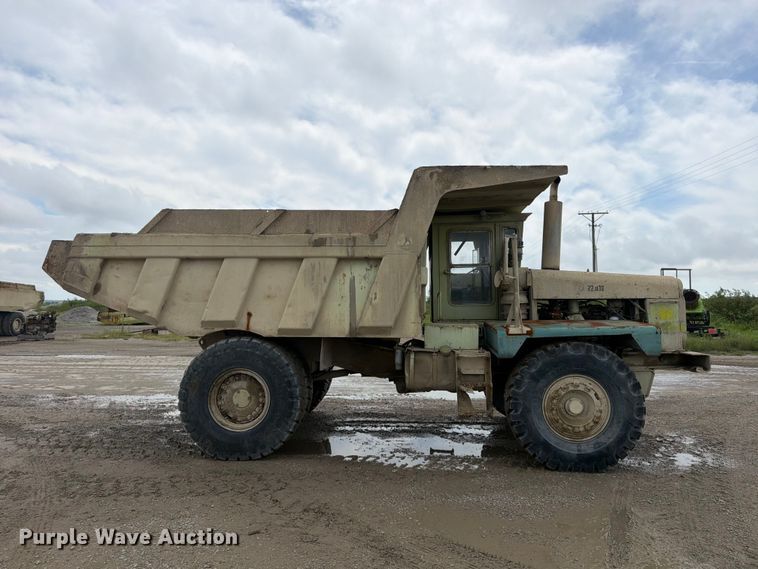 image for item FP4043 Euclid R22 haul truck