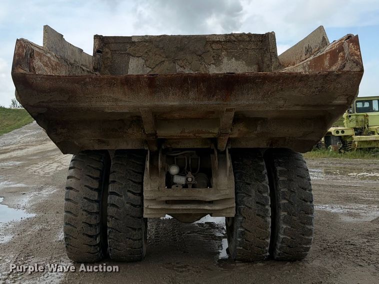 image for item FP4043 Euclid R22 haul truck
