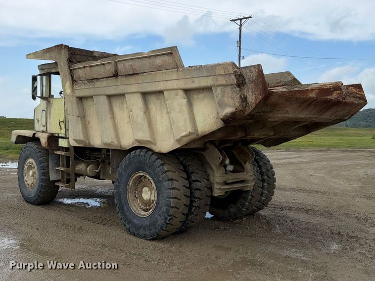 image for item FP4043 Euclid R22 haul truck