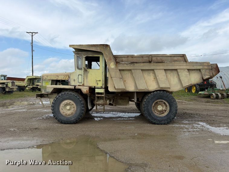 image for item FP4043 Euclid R22 haul truck