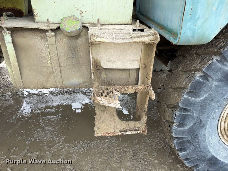 image for item FP4043 Euclid R22 haul truck