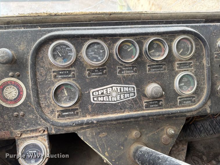 image for item FP4043 Euclid R22 haul truck