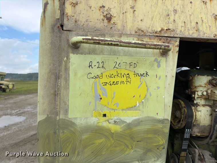 image for item FP4043 Euclid R22 haul truck