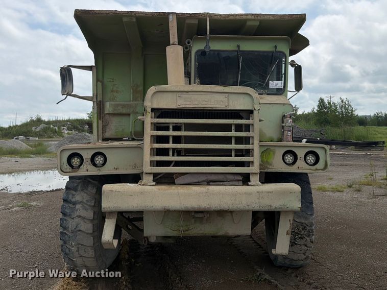 image for item FP4044 1979 Euclid R25 216FD haul truck