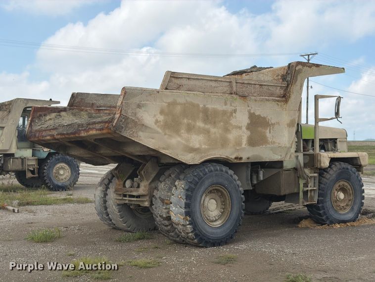 image for item FP4044 1979 Euclid R25 216FD haul truck