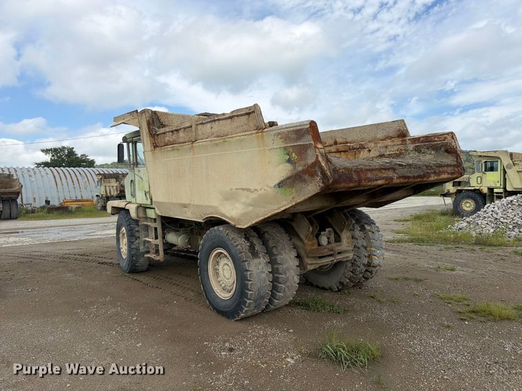 image for item FP4044 1979 Euclid R25 216FD haul truck