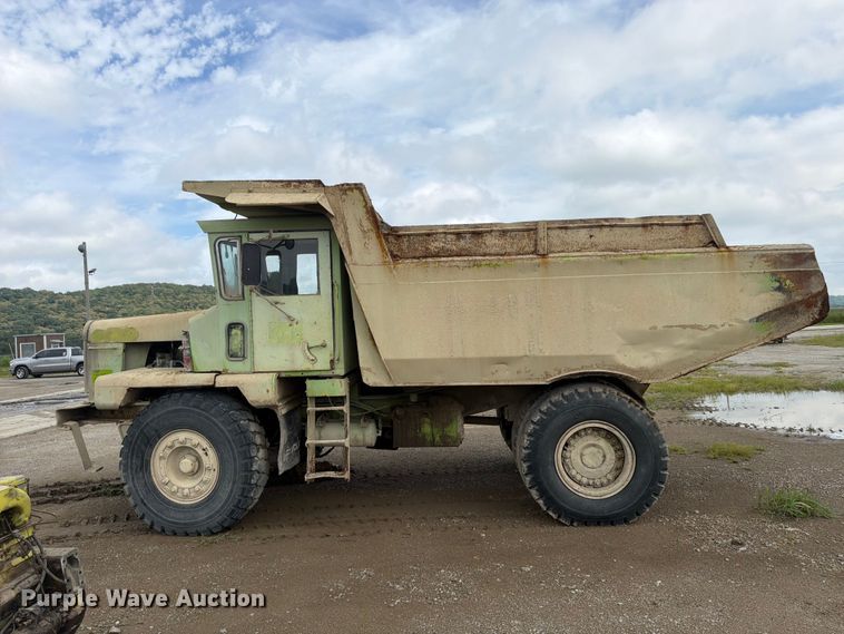 image for item FP4044 1979 Euclid R25 216FD haul truck
