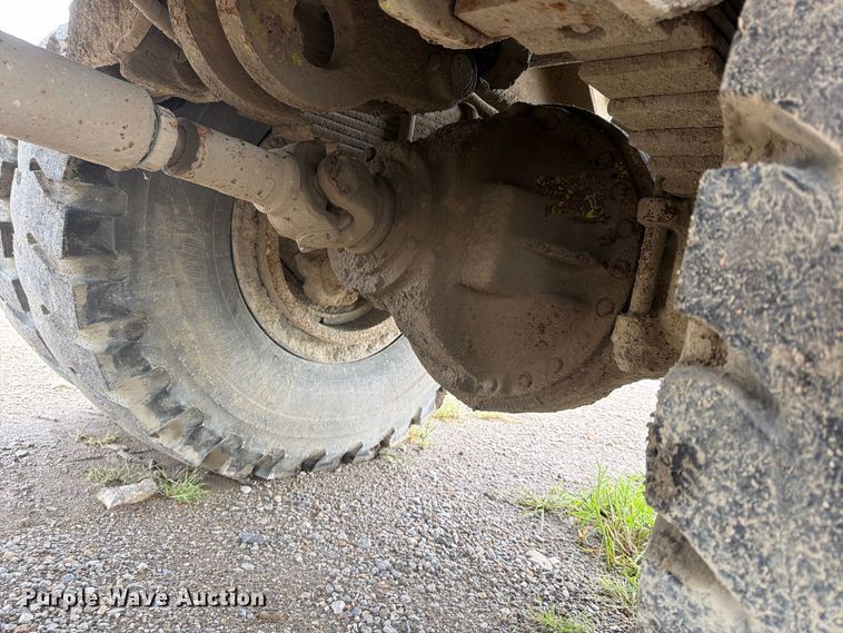 image for item FP4044 1979 Euclid R25 216FD haul truck